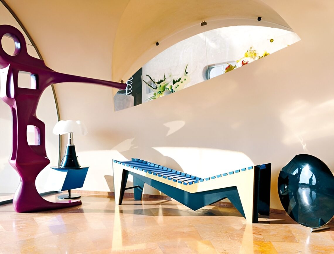 Palais Bulles / Antti Lovag | Classics On Architecture Lab 27 Palais bulles / antti lovag | classics on architecture lab