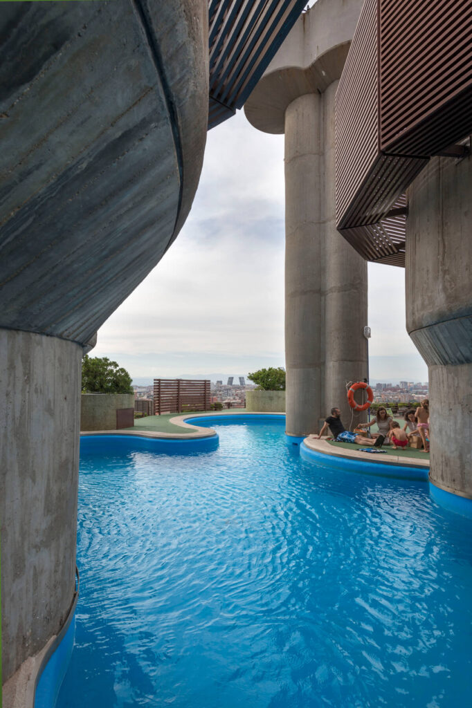 Torre Blancas / Francisco Javier Sáenz De Oiza | Classics On Architecture Lab 52 Torre blancas / francisco javier sáenz de oiza | classics on architecture lab