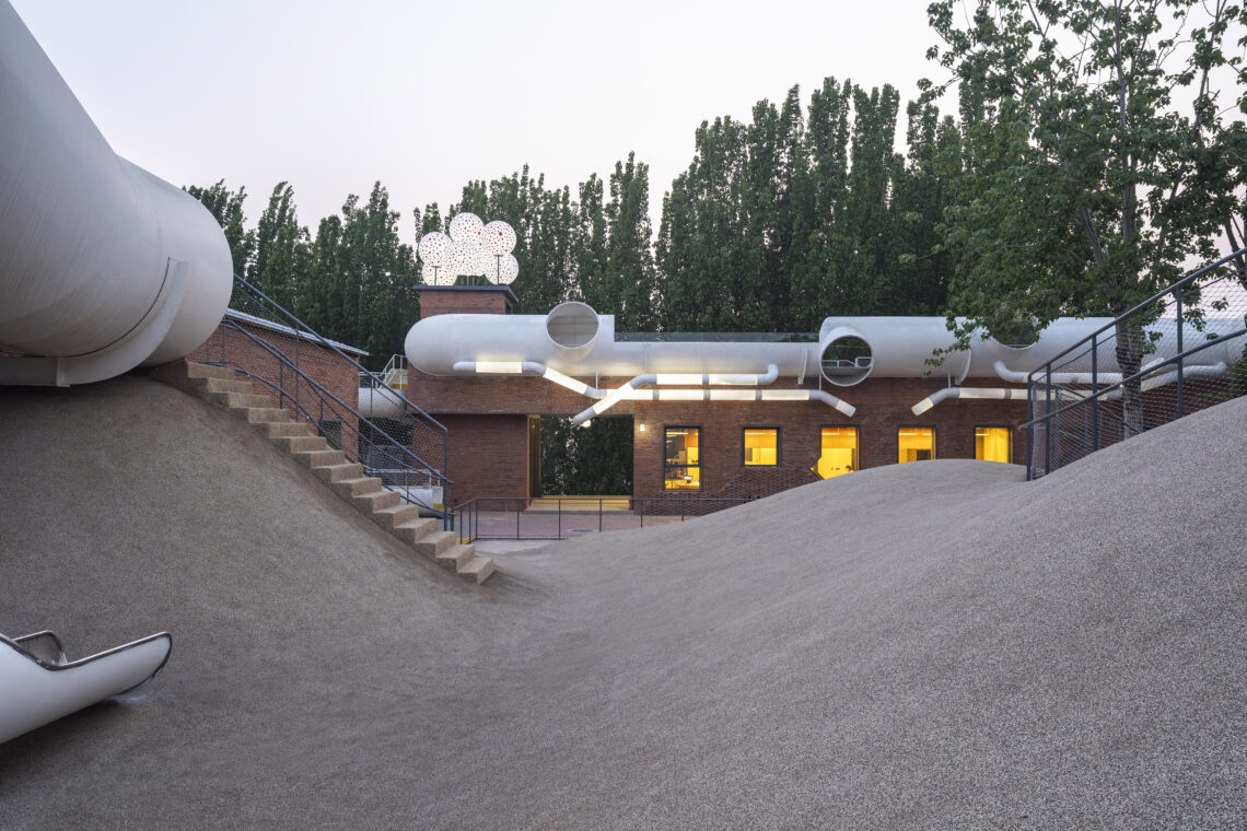 Children’s community centre – the playscape / waa