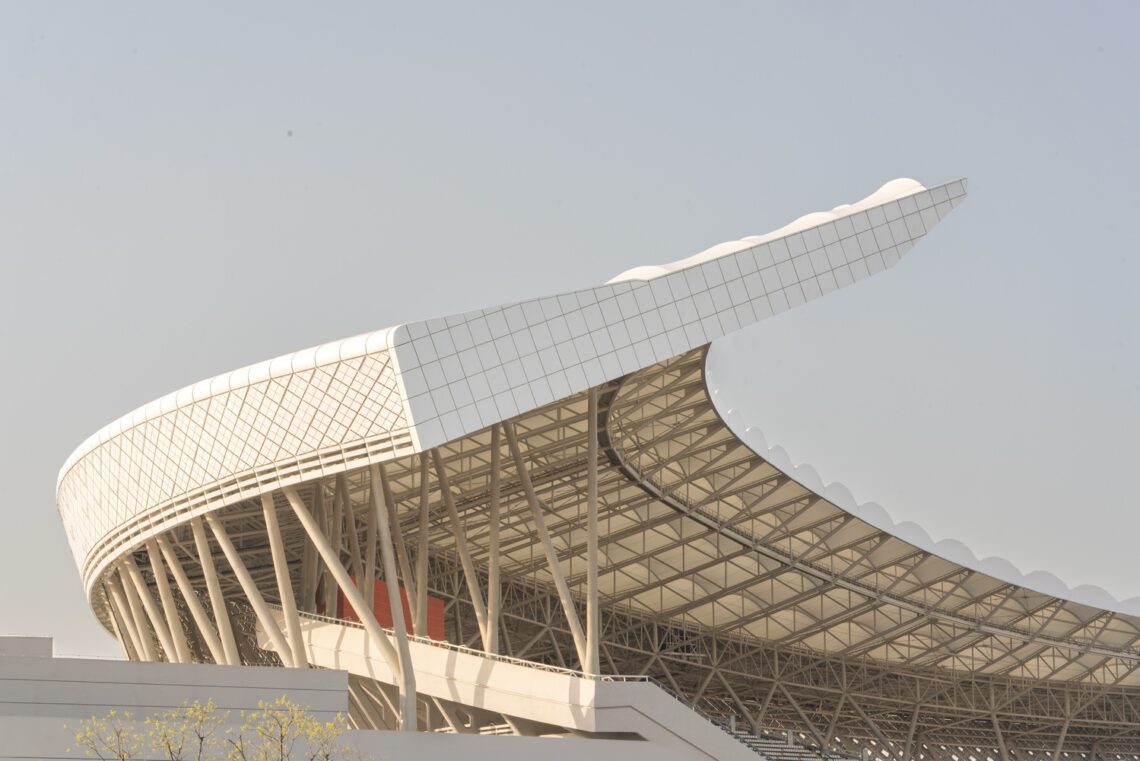 Xiangyang national sports center / csadi