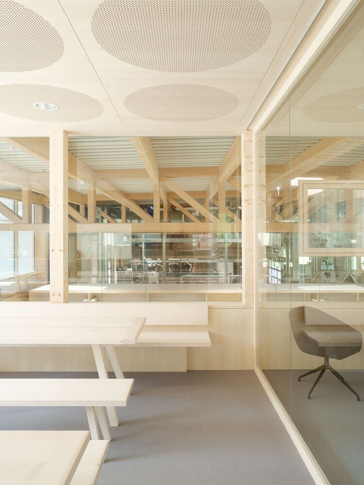 The Rüscher Joinery / Simon Moosbrugger Architekt 27 The rüscher joinery / simon moosbrugger architekt