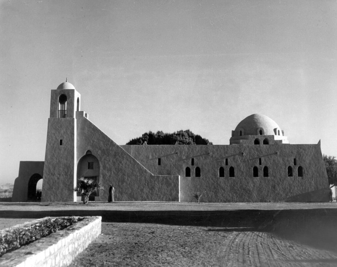 Hassan Fathy: Biography, Works, Awards 69 20th century architecture 1 2