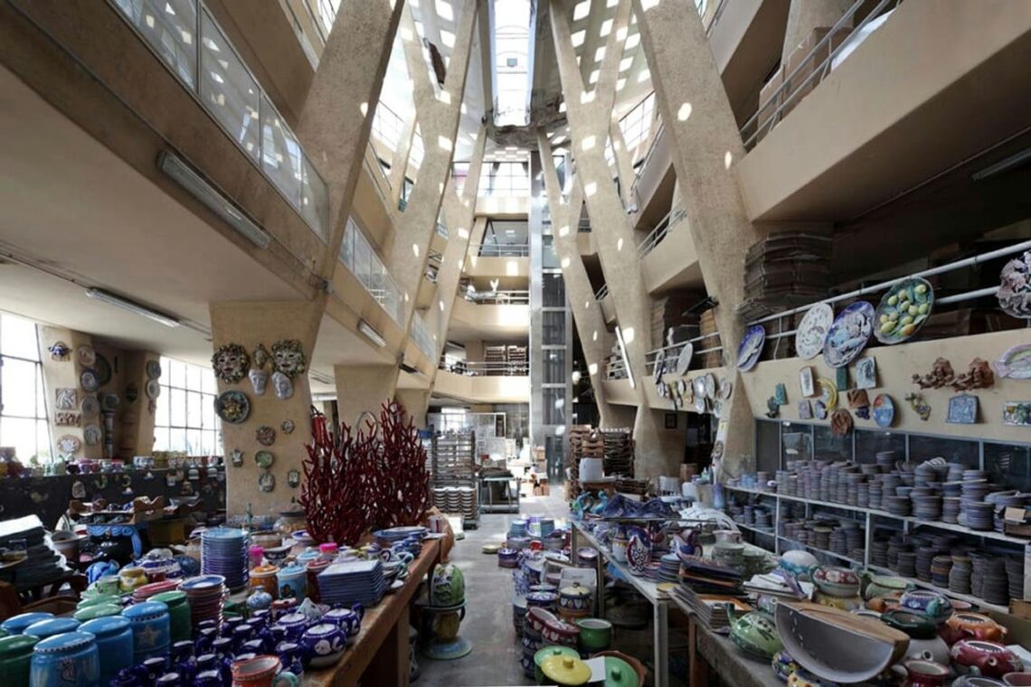 Paolo Soleri: Biography, Works, Awards 82 Solimene ceramics factory 5