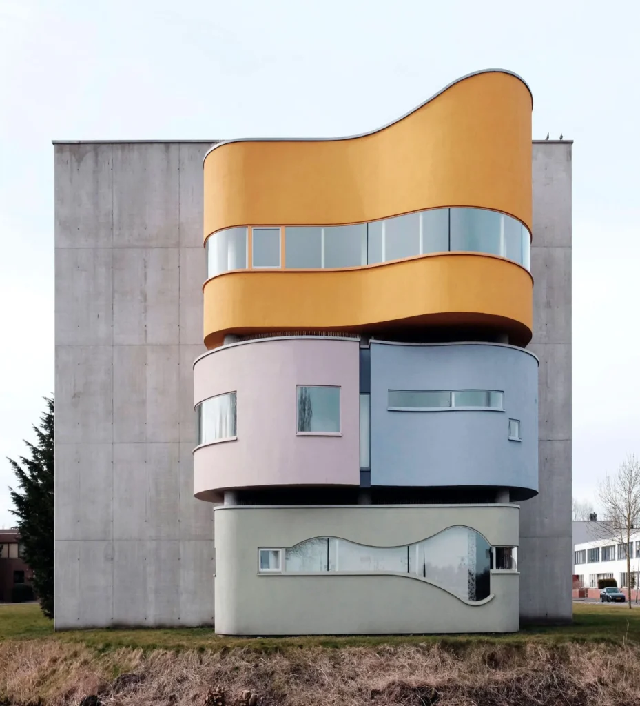 John Hejduk: Biography, Works, Awards 48 John hejduk wall house ii archeyes colors gili merin exterior 5. Jpg