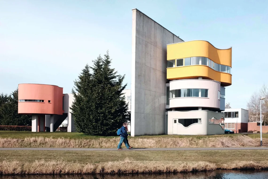 John Hejduk: Biography, Works, Awards 49 John hejduk wall house ii archeyes colors gili merin exterior 6. Jpg