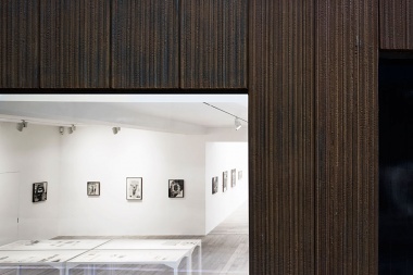 Tom Emerson: Biography, Works, Awards 76 130 6a raven row 07 1