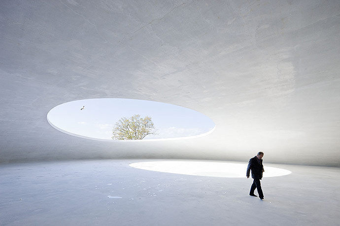 Ryue Nishizawa: Biography, Works, Awards 142 1311025649 17teshima museum rna 1291