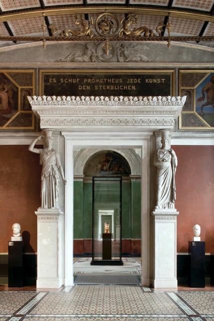 David Chipperfield: Biography, Works, Awards 46 346 dca neues museum ute zscharnt 08 5ae402c9837860cd medium