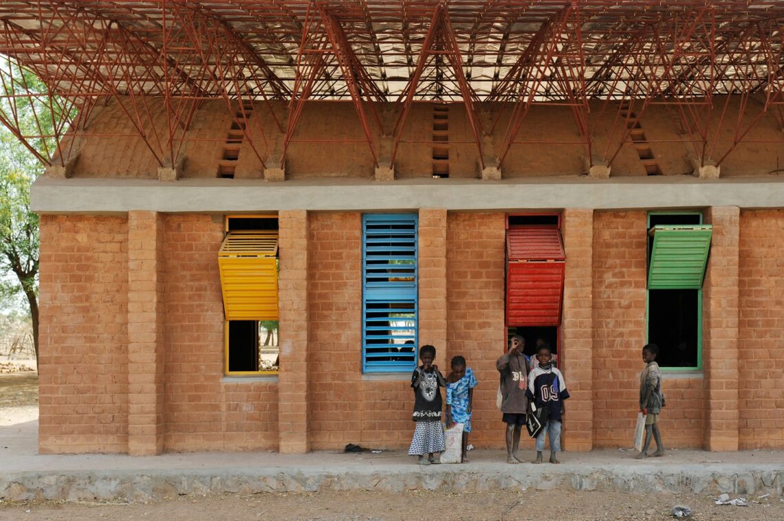 Diébédo Francis Kéré: Biography, Works, Awards 89 Dezeen