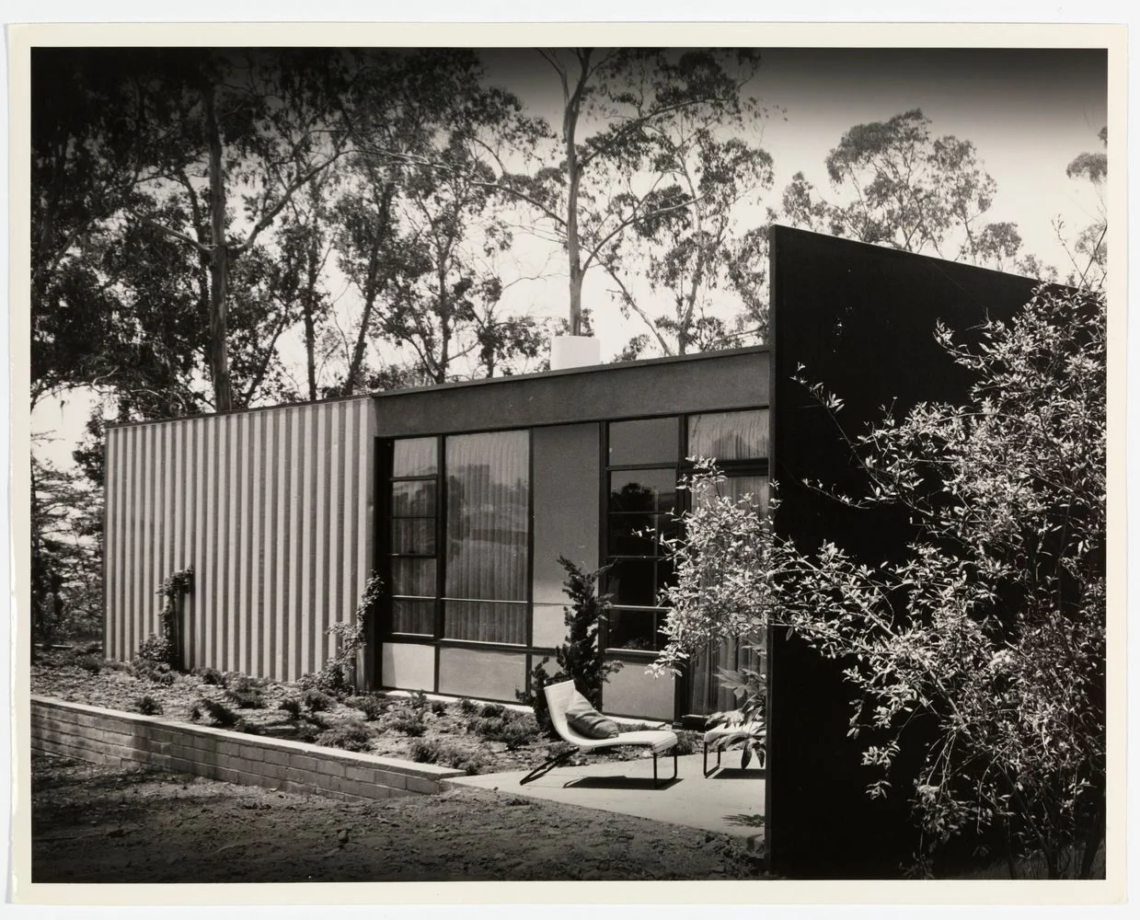 Charles And Ray Eames: Biography, Works, Awards 103 Image