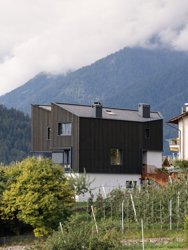 Hometown House / Modusarchitects 37 Hometown house / modusarchitects