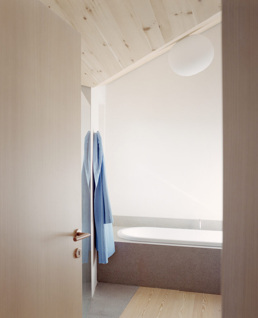 Hometown House / Modusarchitects 34 Hometown house / modusarchitects