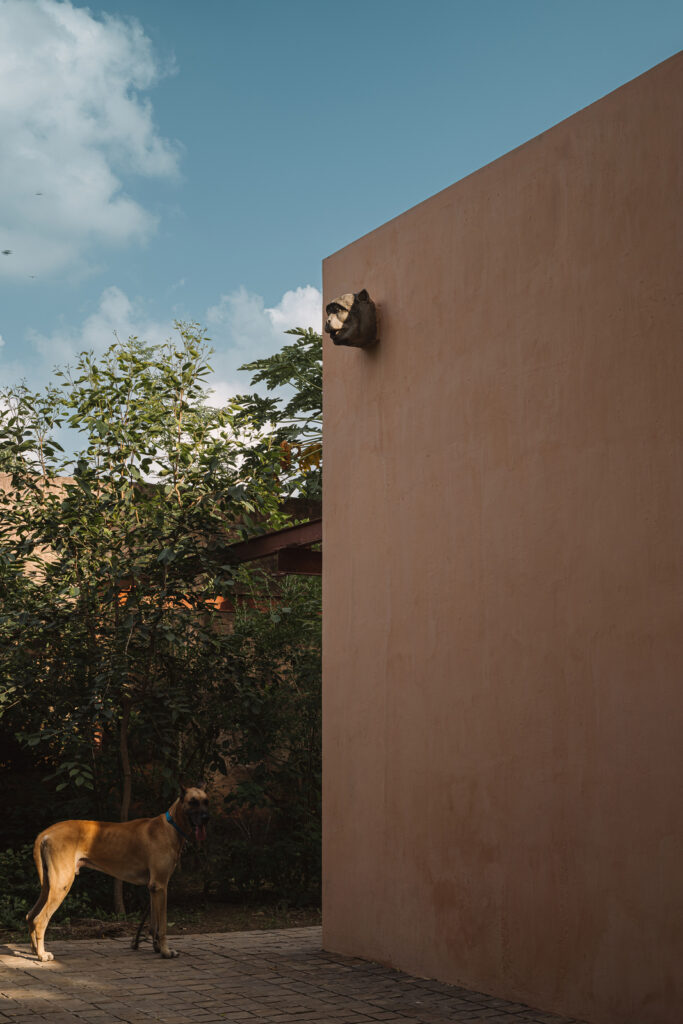 Mana Workplace/ Iksoi Studio 19 Mana / iksoi studio
