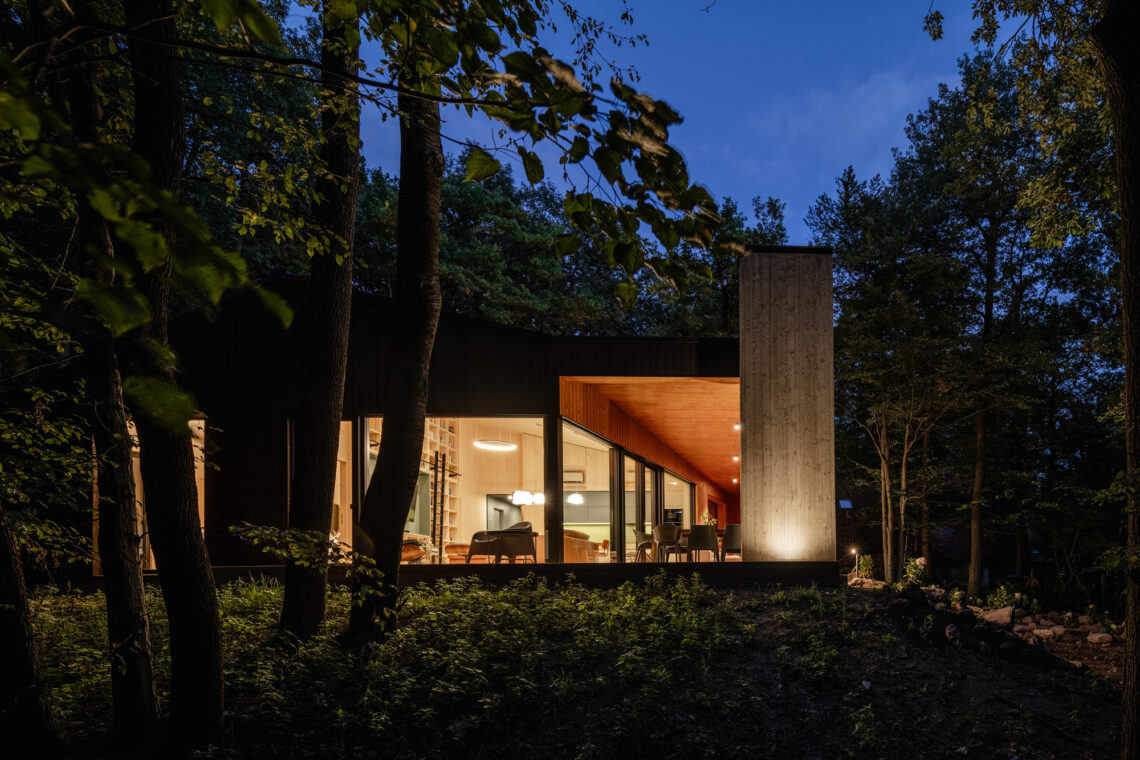 Monolith Lodge / Pyxis Nautica Architecture Office + Hello Wood Zrt. 23 Monolith lodge / pyxis nautica architecture office + hello wood zrt.