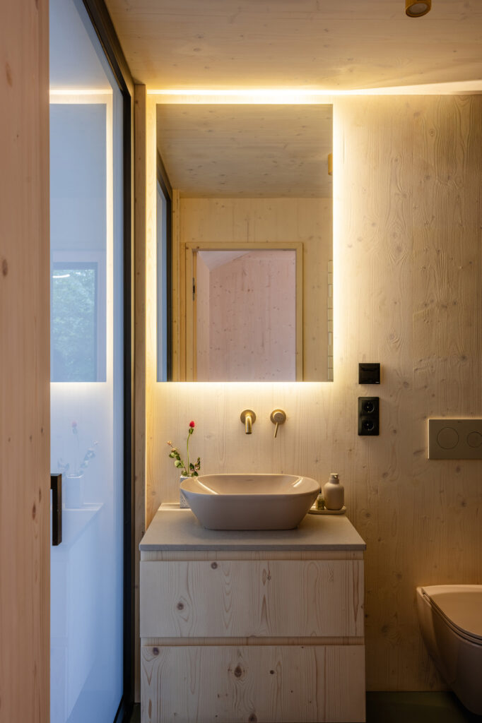 Monolith Lodge / Pyxis Nautica Architecture Office + Hello Wood Zrt. 17 Monolith lodge / pyxis nautica architecture office + hello wood zrt.