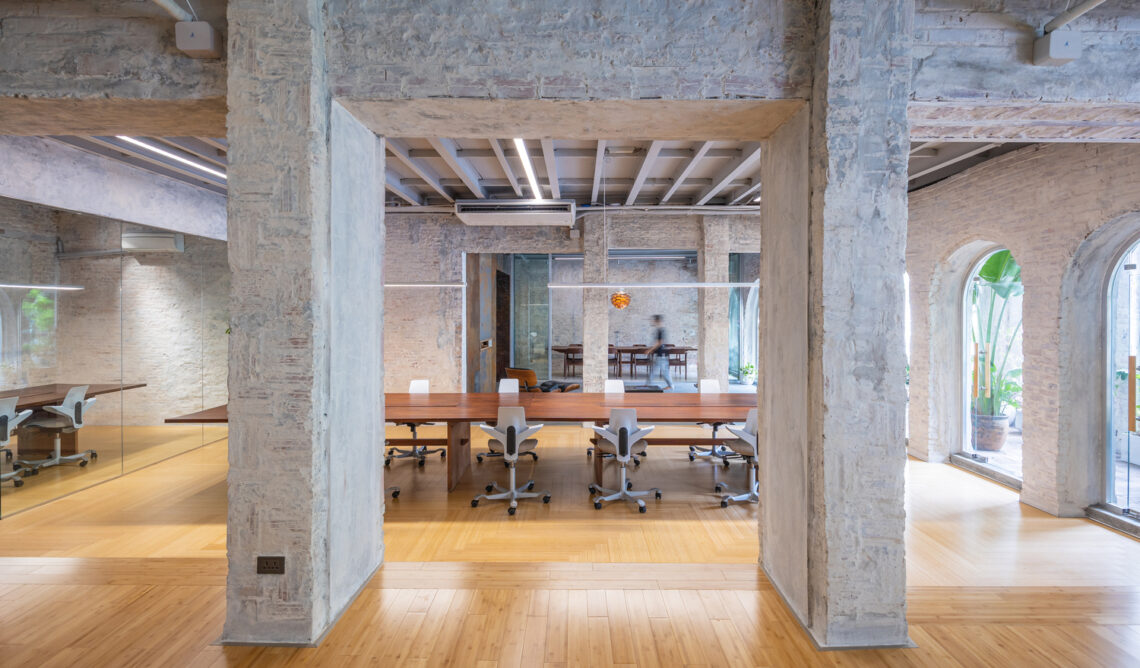 Saga Vietnam Office / Saga Space Architects 11 Saga vietnam office / saga space architects