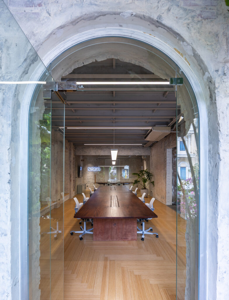 Saga Vietnam Office / Saga Space Architects 5 Saga vietnam office / saga space architects