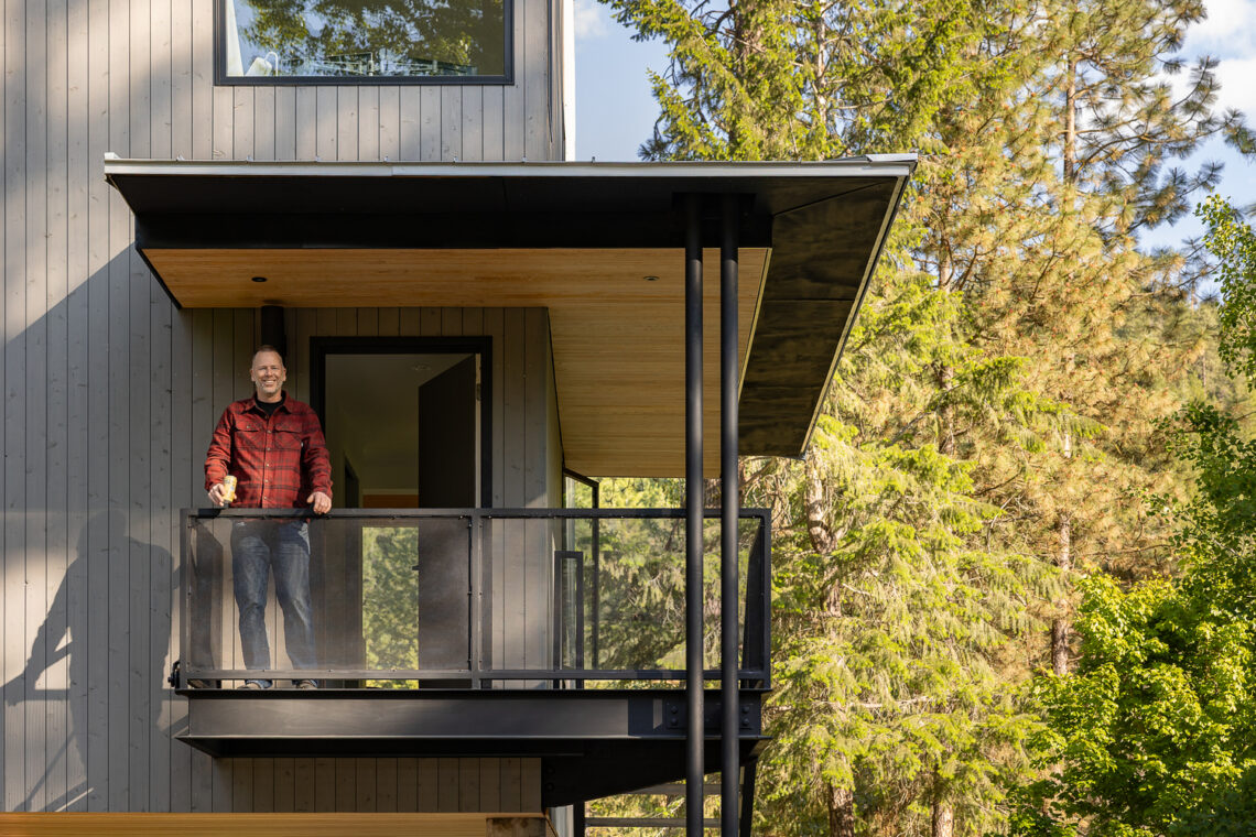 Wenatchee river cabin / wittman estes