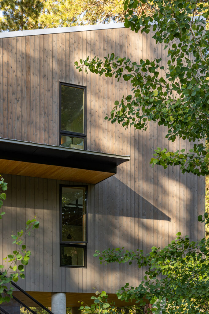 Wenatchee river cabin / wittman estes
