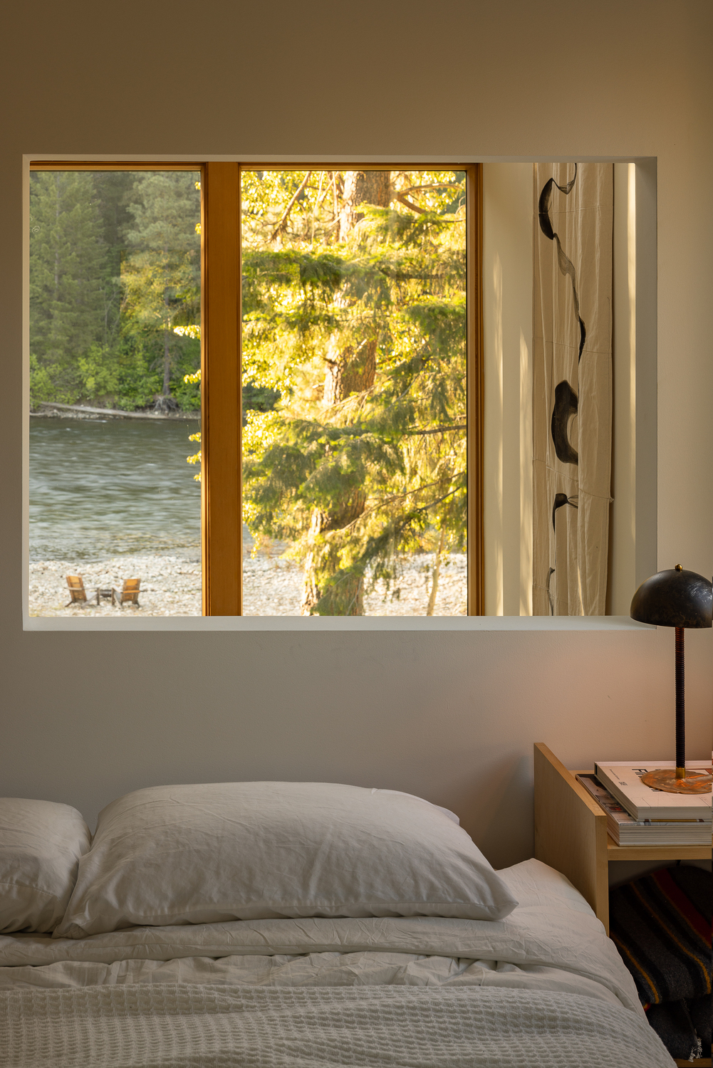Wenatchee river cabin / wittman estes