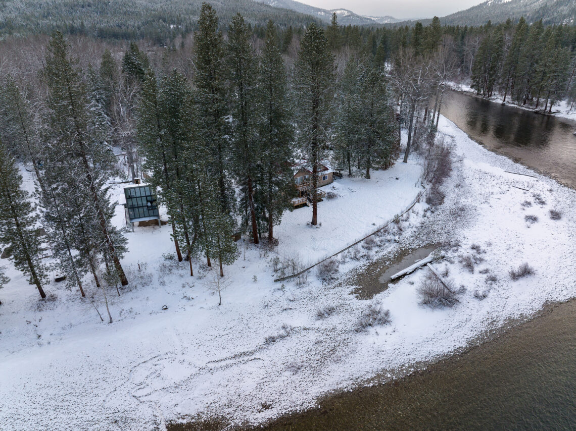 Wenatchee river cabin / wittman estes