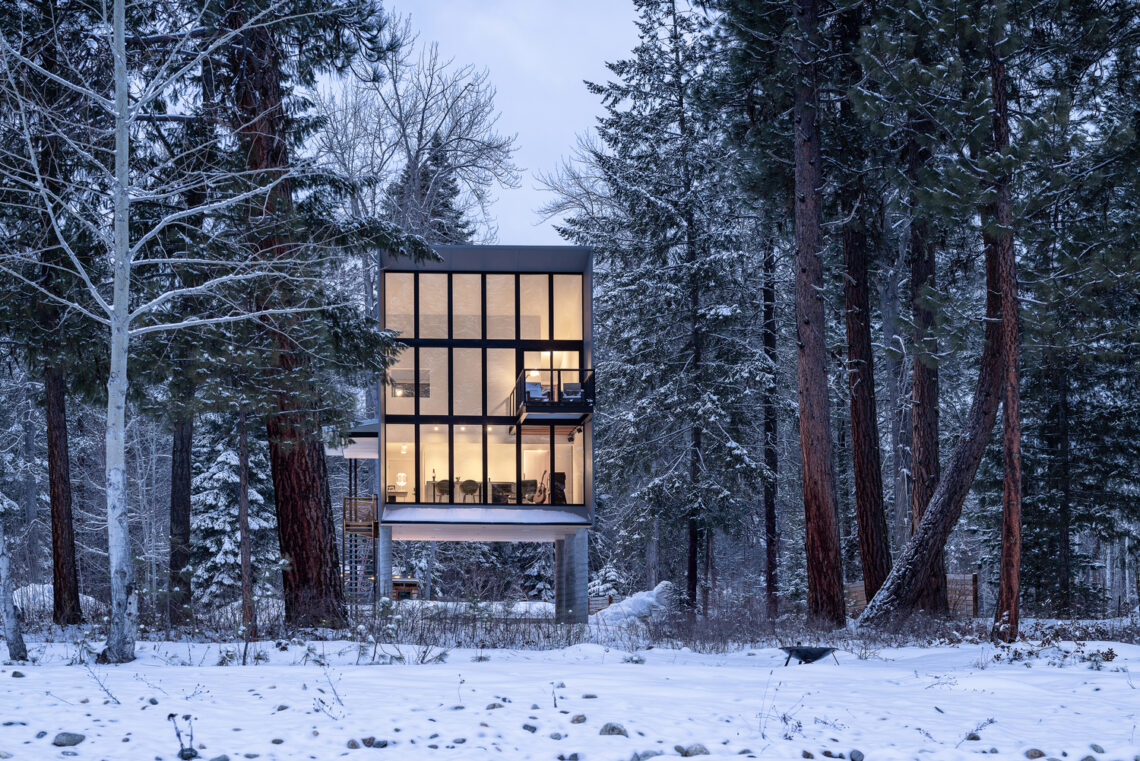 Wenatchee river cabin / wittman estes