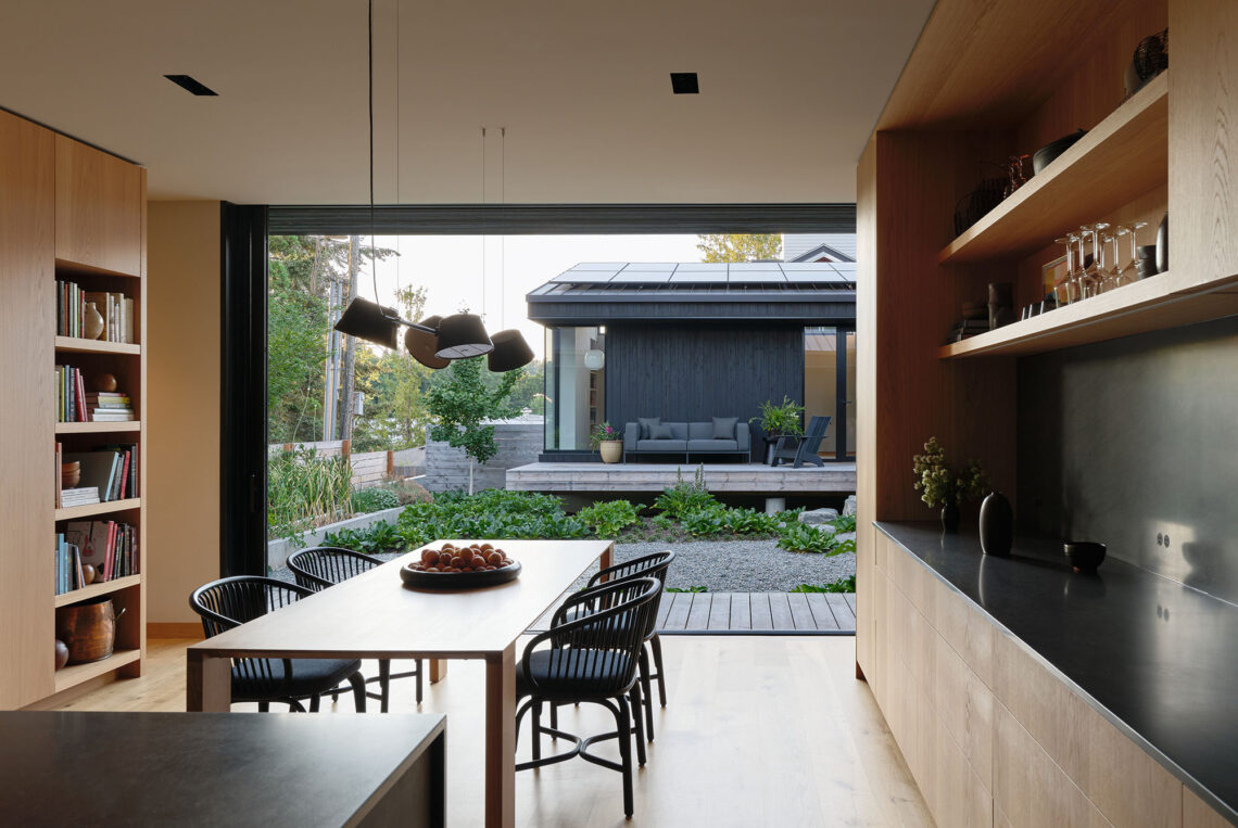 Mr. Belvedere / linework architecture