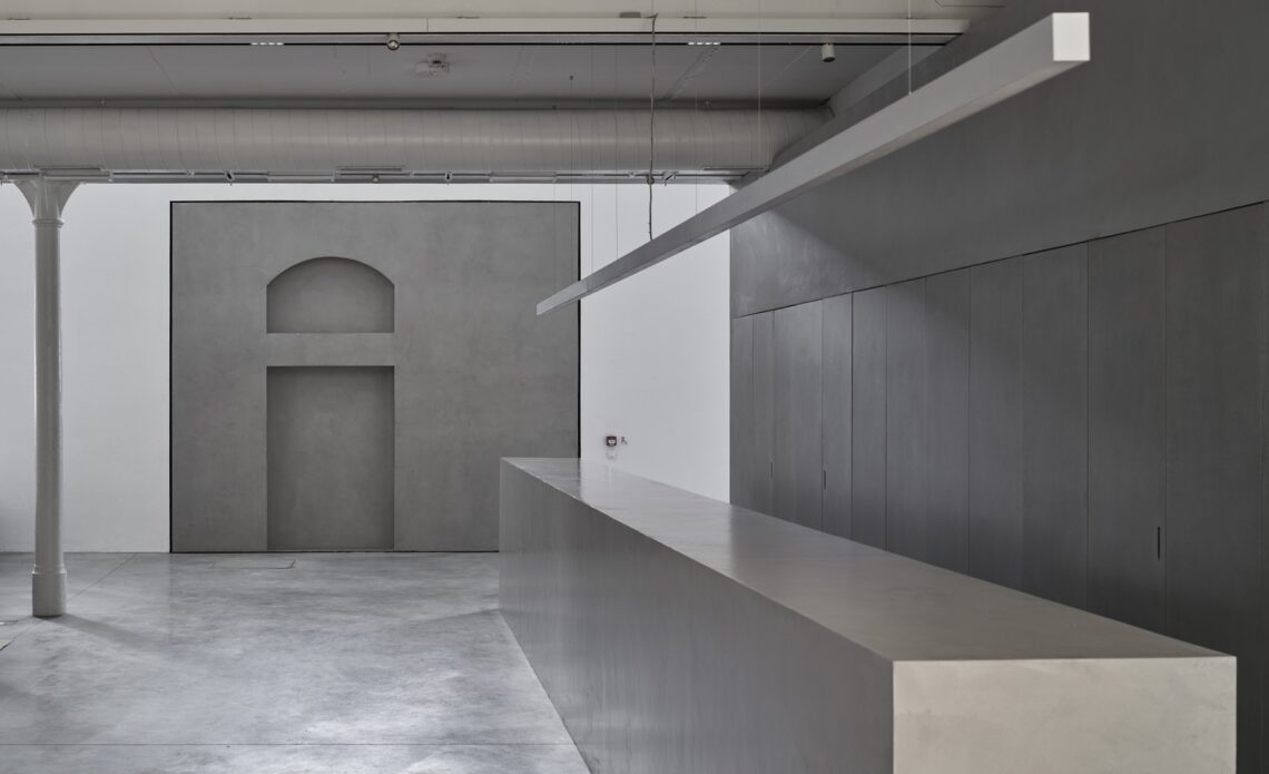 Plato Contemporary Art Gallery / Kwk Promes 30 Plato contemporary art gallery / kwk promes