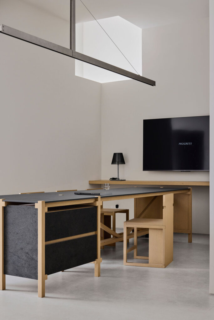 Progress Brand Showroom / Lingjie Ar.design 20 Progress brand showroom / lingjie ar. Design