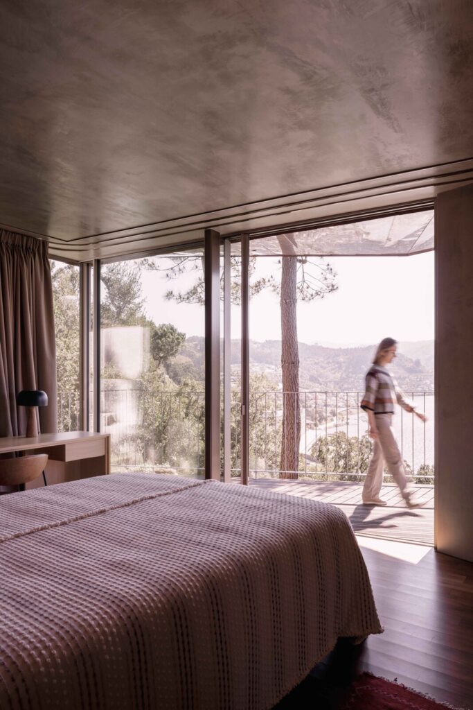 Douro Wood House / Mjarc Arquitectos 3 Douro wood house / mjarc arquitectos
