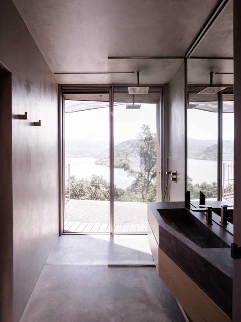 Douro Wood House / Mjarc Arquitectos 1 Douro wood house / mjarc arquitectos
