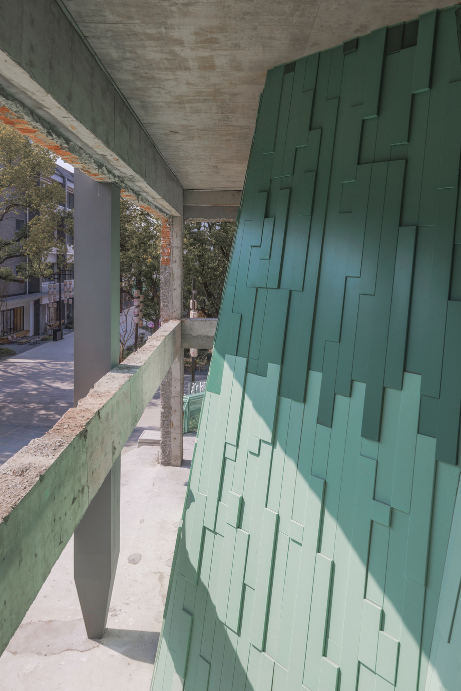 23_青嶂建筑立面局部©刘国威 Verdant Ridges South Elevation © Guowei Liu Verdant ridges / wutopia lab