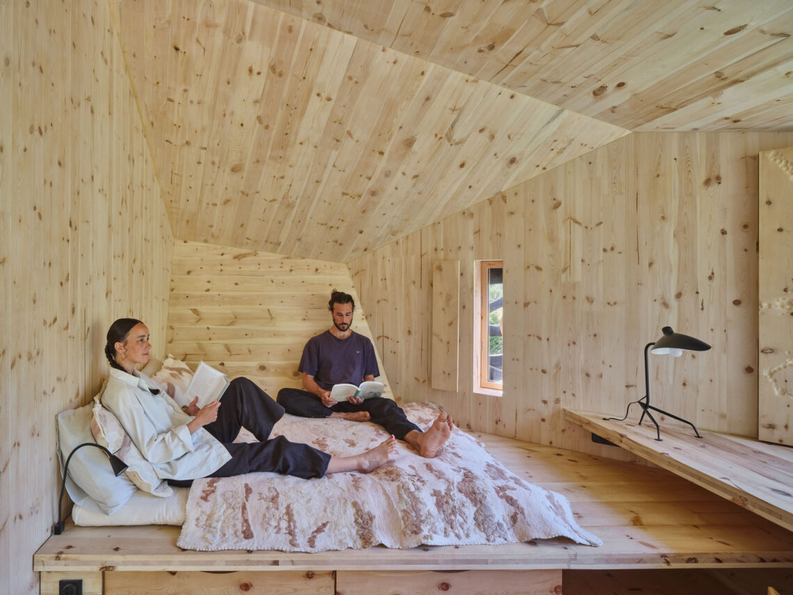 Forestone cabin / institute for advanced architecture of catalonia (iaac)