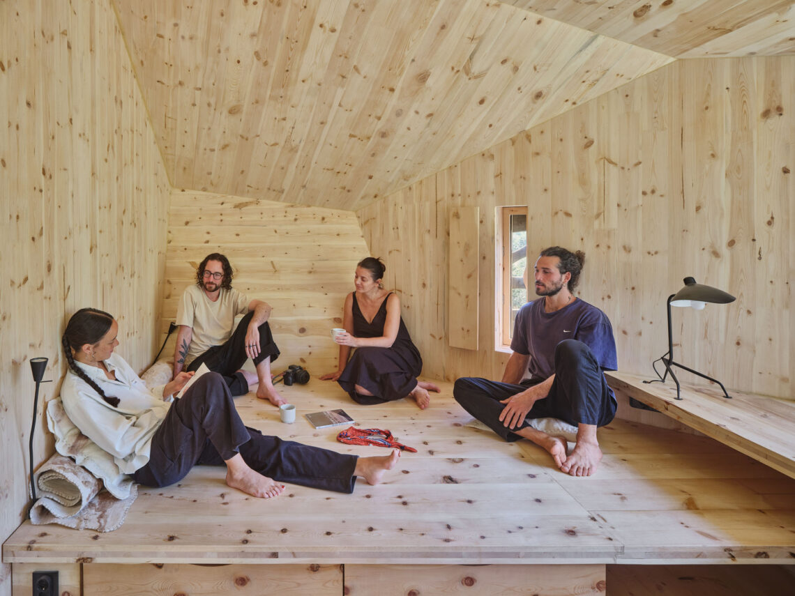 Forestone cabin / institute for advanced architecture of catalonia (iaac)