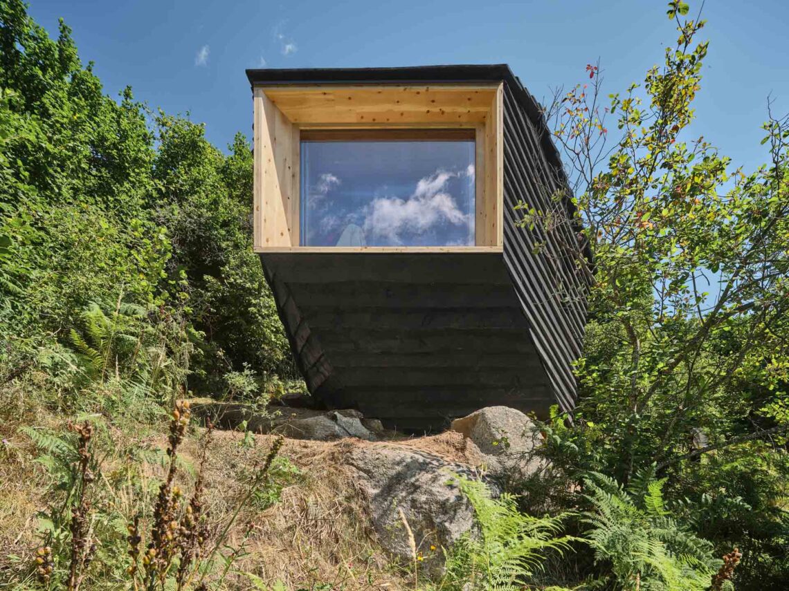 Forestone cabin / institute for advanced architecture of catalonia (iaac)