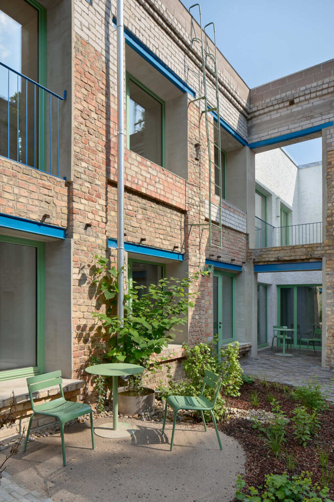 Augustine’s Garden / Sampling Architects 34 Augustine’s garden / sampling