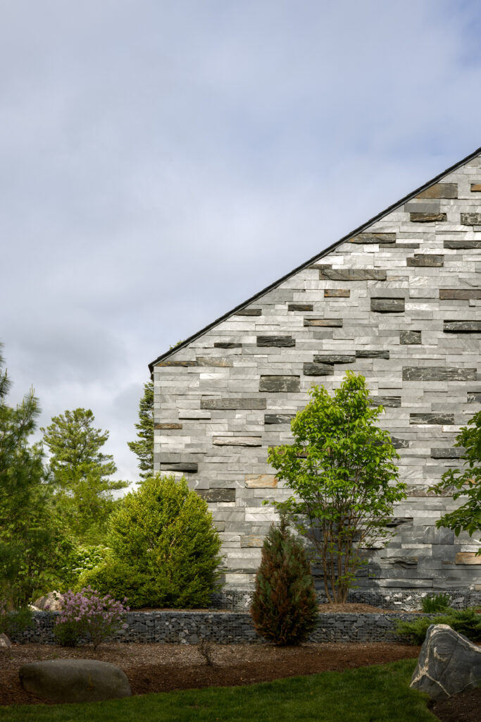 Lakeside residence / disbrow iannuzzi