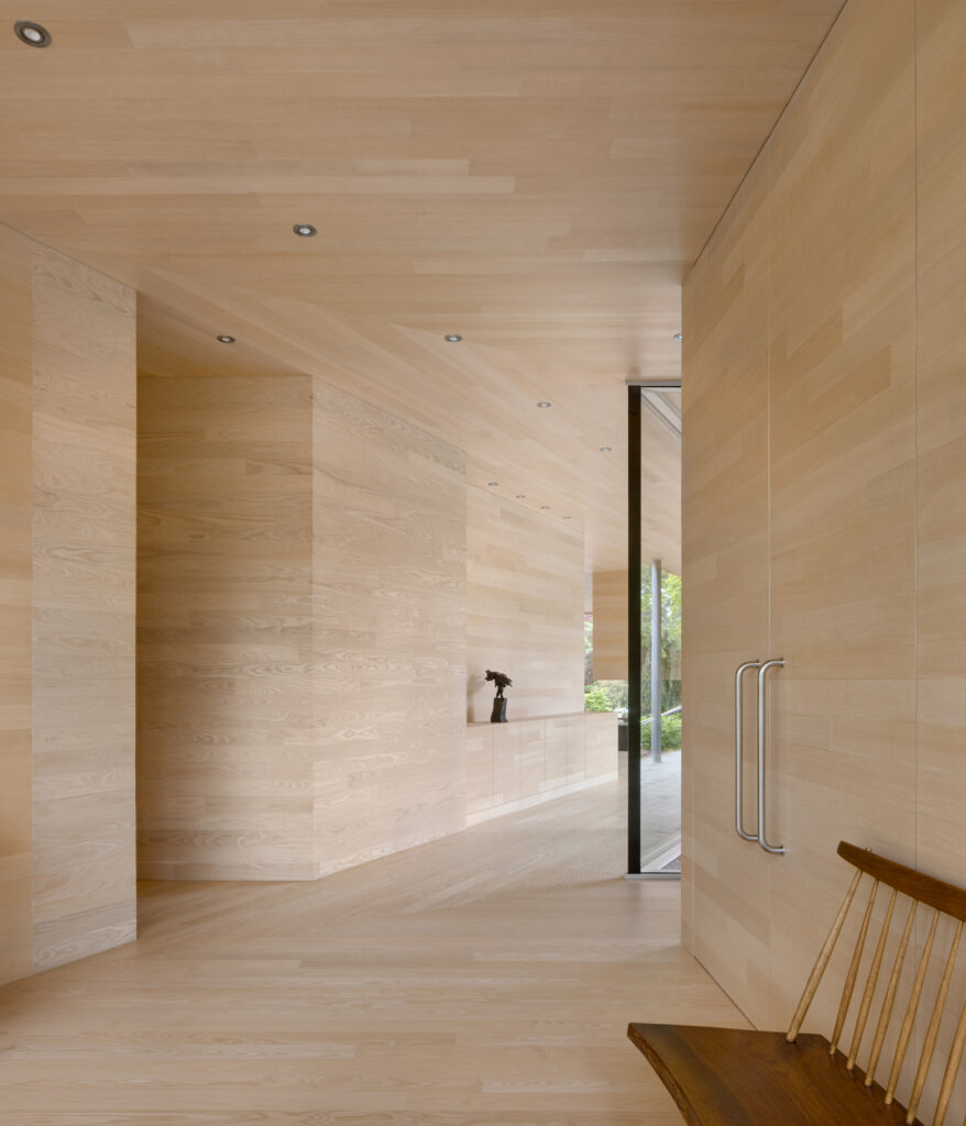 Lakeside residence / disbrow iannuzzi
