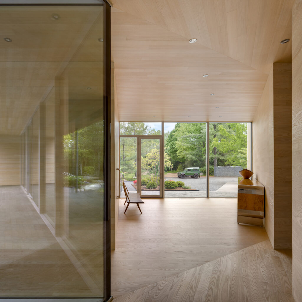 Lakeside residence / disbrow iannuzzi