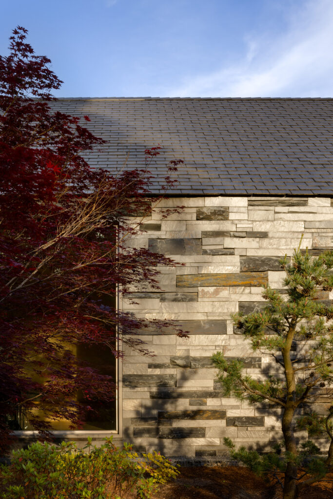 Lakeside residence / disbrow iannuzzi
