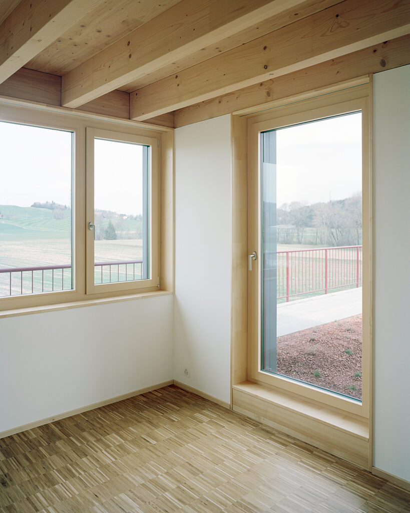 Forel apartment room