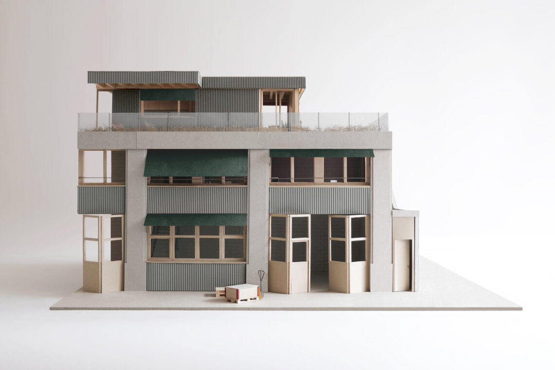 Forel model exterior view 1