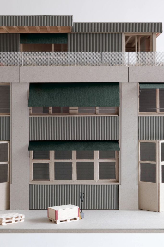 Forel model exterior view 4