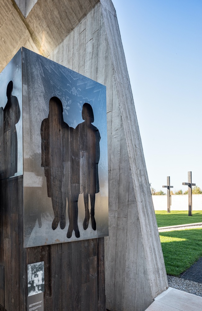 Mausoleum Of Martyrdom Of Polish Villages / Nizio Design International 19 Mausoleum of martyrdom of polish villages / nizio design international