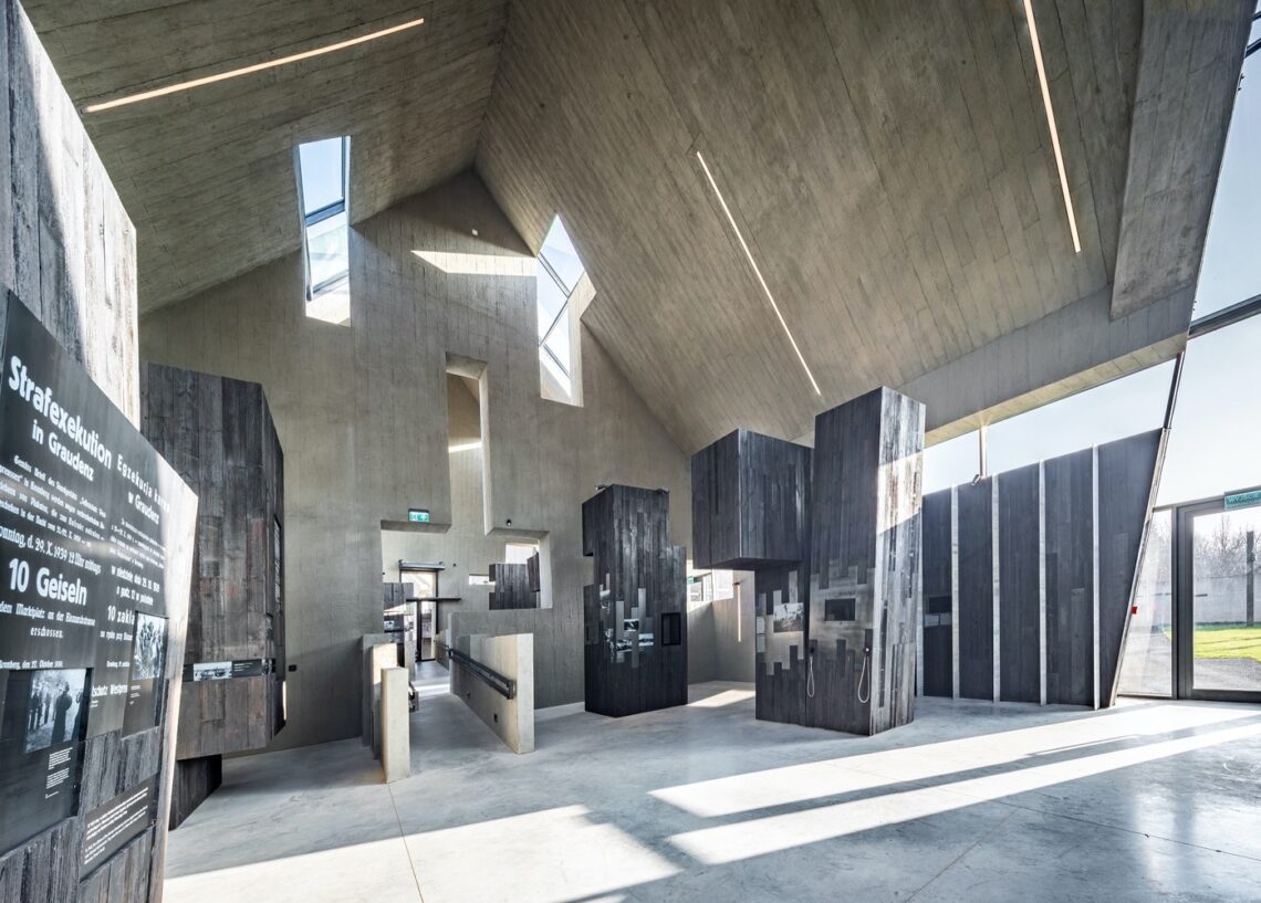 Mausoleum Of Martyrdom Of Polish Villages / Nizio Design International 5 Mausoleum of martyrdom of polish villages / nizio design international
