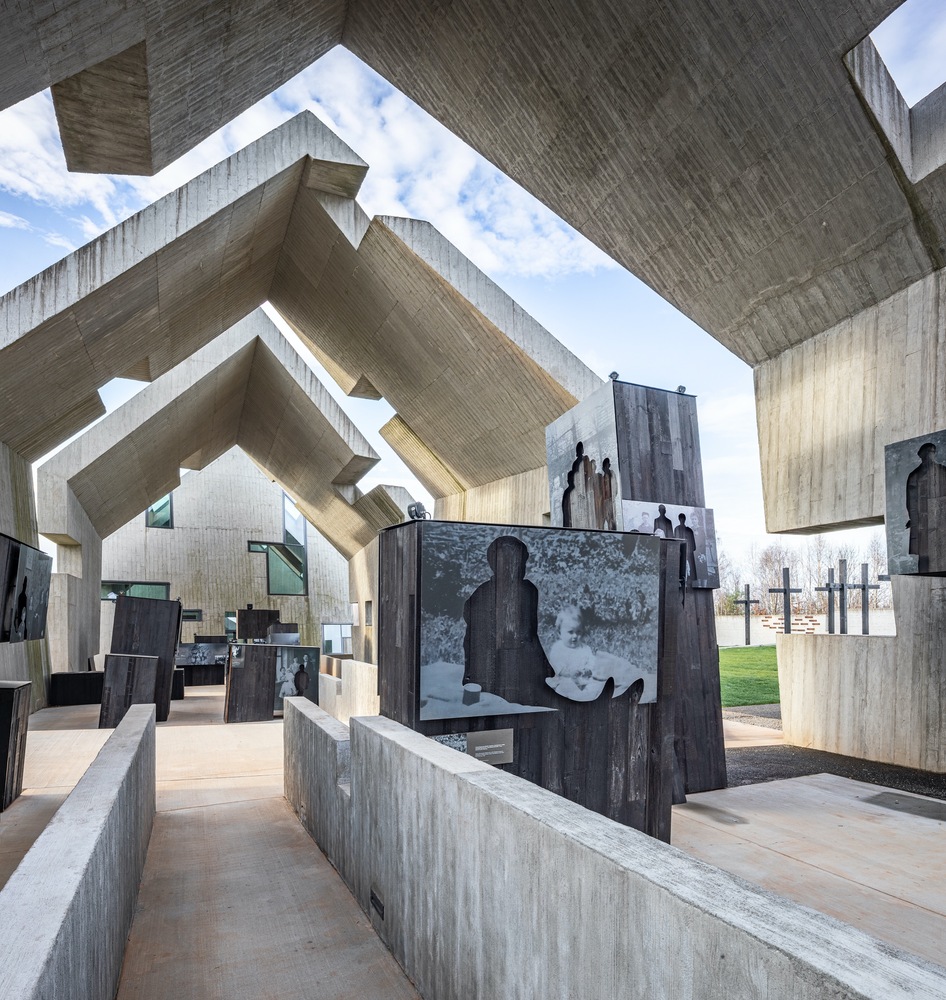 Mausoleum Of Martyrdom Of Polish Villages / Nizio Design International 3 Mausoleum of martyrdom of polish villages / nizio design international