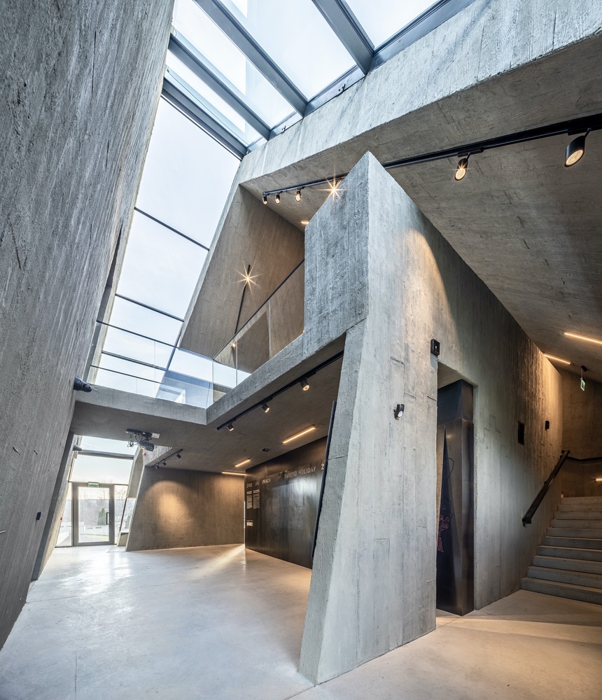 Mausoleum Of Martyrdom Of Polish Villages / Nizio Design International 7 Mausoleum of martyrdom of polish villages / nizio design international