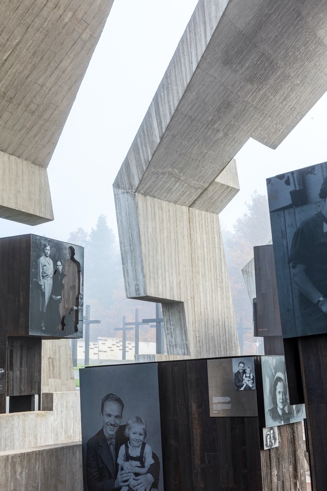 Mausoleum Of Martyrdom Of Polish Villages / Nizio Design International 25 Mausoleum of martyrdom of polish villages / nizio design international