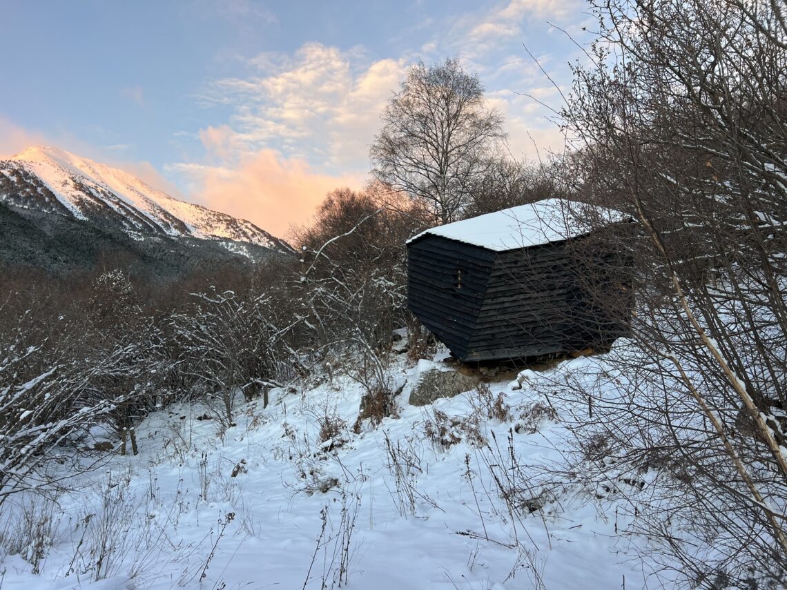 Forestone cabin / institute for advanced architecture of catalonia (iaac)