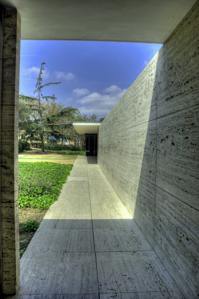 Barcelona Pavilion / Mies Van Der Rohe + Lilly Reich | Classics On Architecture Lab 19 Barcelona pavilion / mies van der rohe + lilly reich | classics on architecture lab
